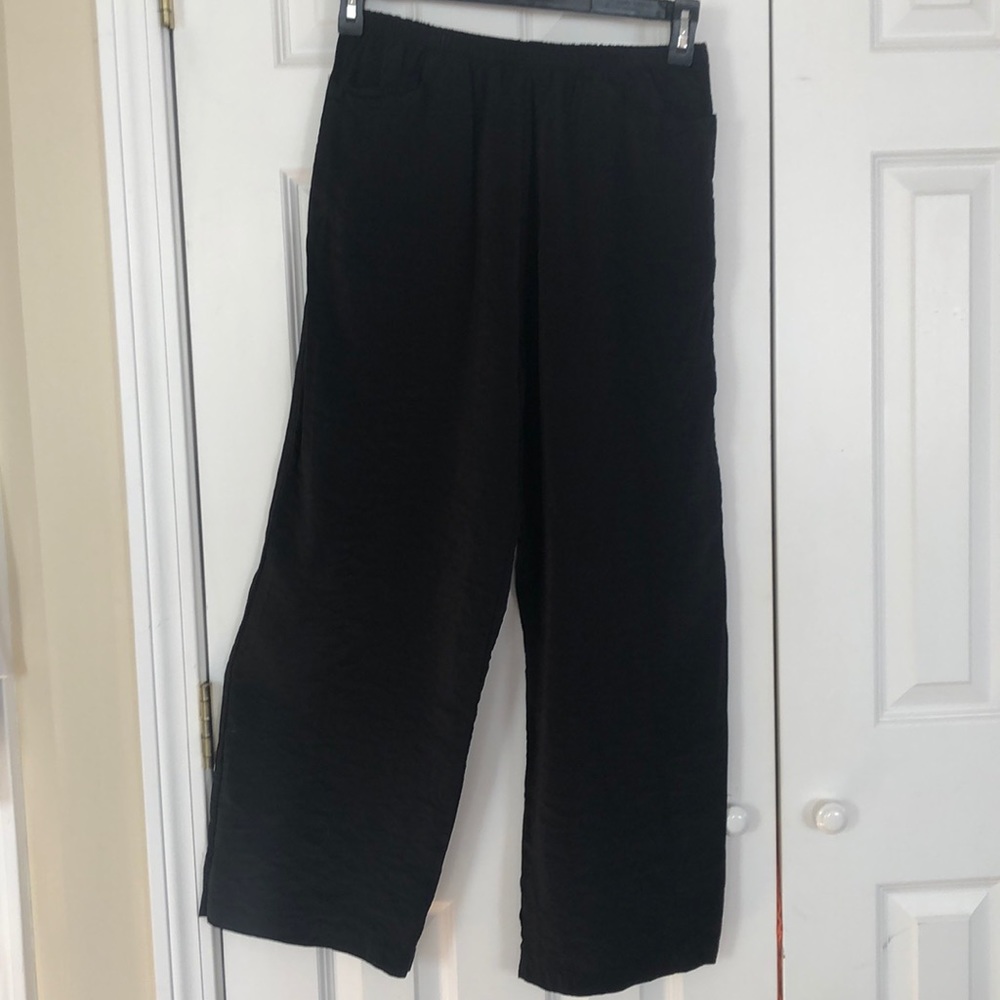 “Satiny Black Crop Pants”